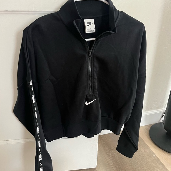 Nike half zip - Picture 2 of 3